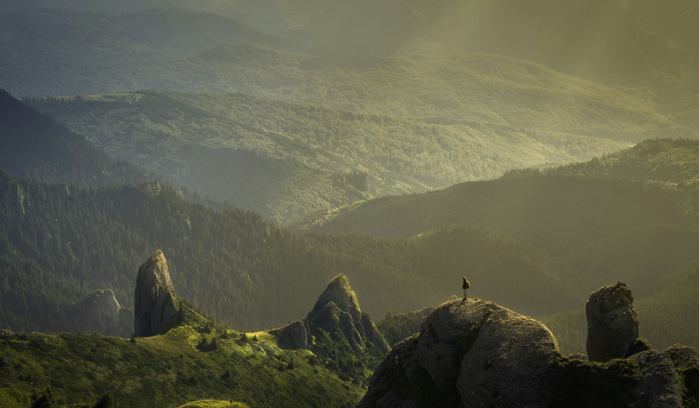 Illustrative rocky high country light — outdoor mood, not a labelled King Island cliff.
